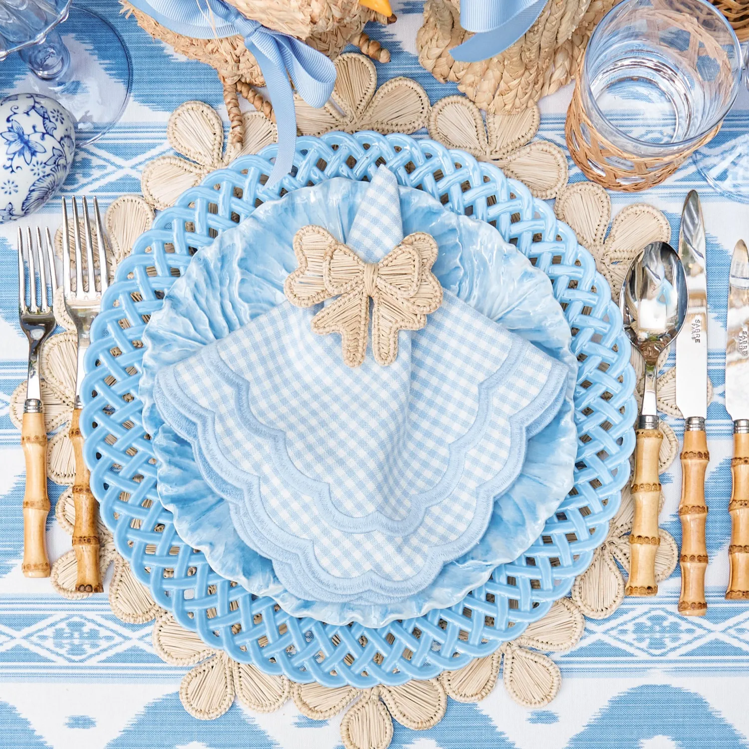 Mrs. Alice Mia Woven Placemats (Set of 4)< Placemats | For The Newlywed