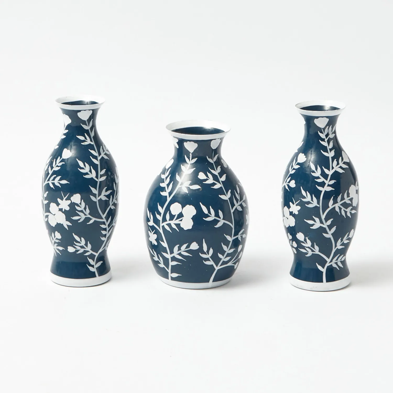 Mrs. Alice Midnight Blue Hand Painted Tole Bud Vases (Set of 3)< Vases | Vases & Planters