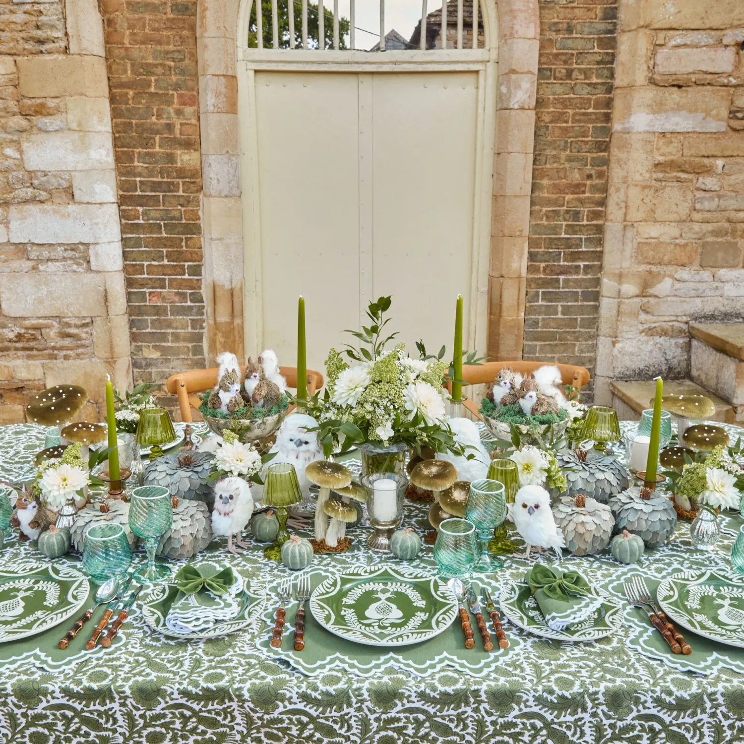 Mrs. Alice Decorative Moss< Spring Decorations | Autumn Decorations