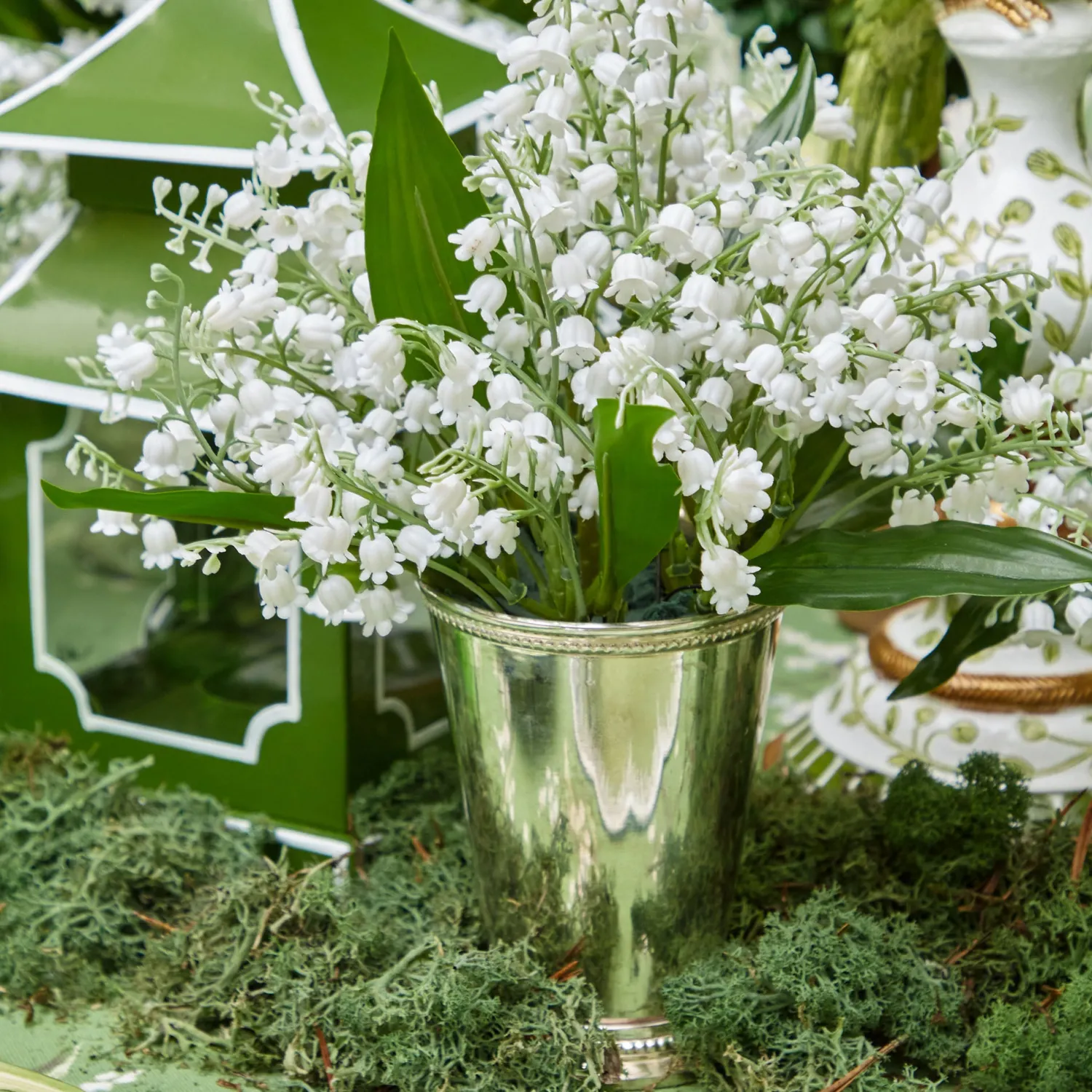 Mrs. Alice Decorative Moss< Spring Decorations | Autumn Decorations