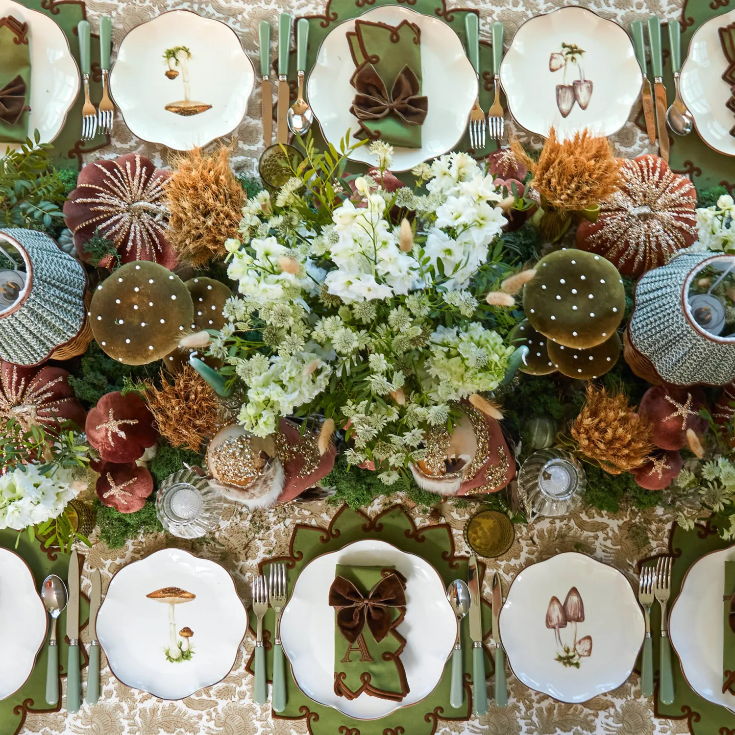 Mrs. Alice Decorative Moss< Spring Decorations | Autumn Decorations