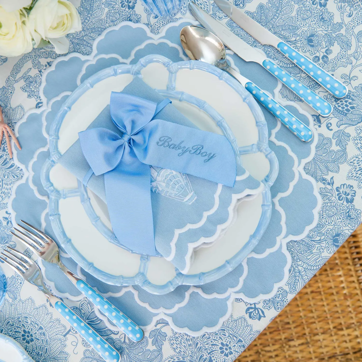Mrs. Alice Nikki Blue Placemats (Set of 4)< Placemats