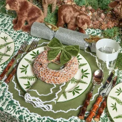 Mrs. Alice Nutshell Glitter Wreath (Set of 4)< Autumn Decorations