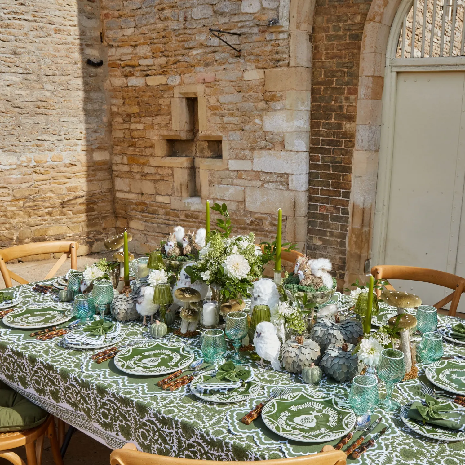 Mrs. Alice Olive Pheasant Tablecloth< Tablecloths