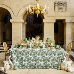 Mrs. Alice Olivia White & Gold Placemats (Set of 4)< Placemats