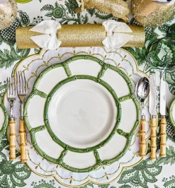 Mrs. Alice Olivia White & Gold Placemats & Napkins (Set of 4)< Table Linen Sets | Mrs. Alice Monogram