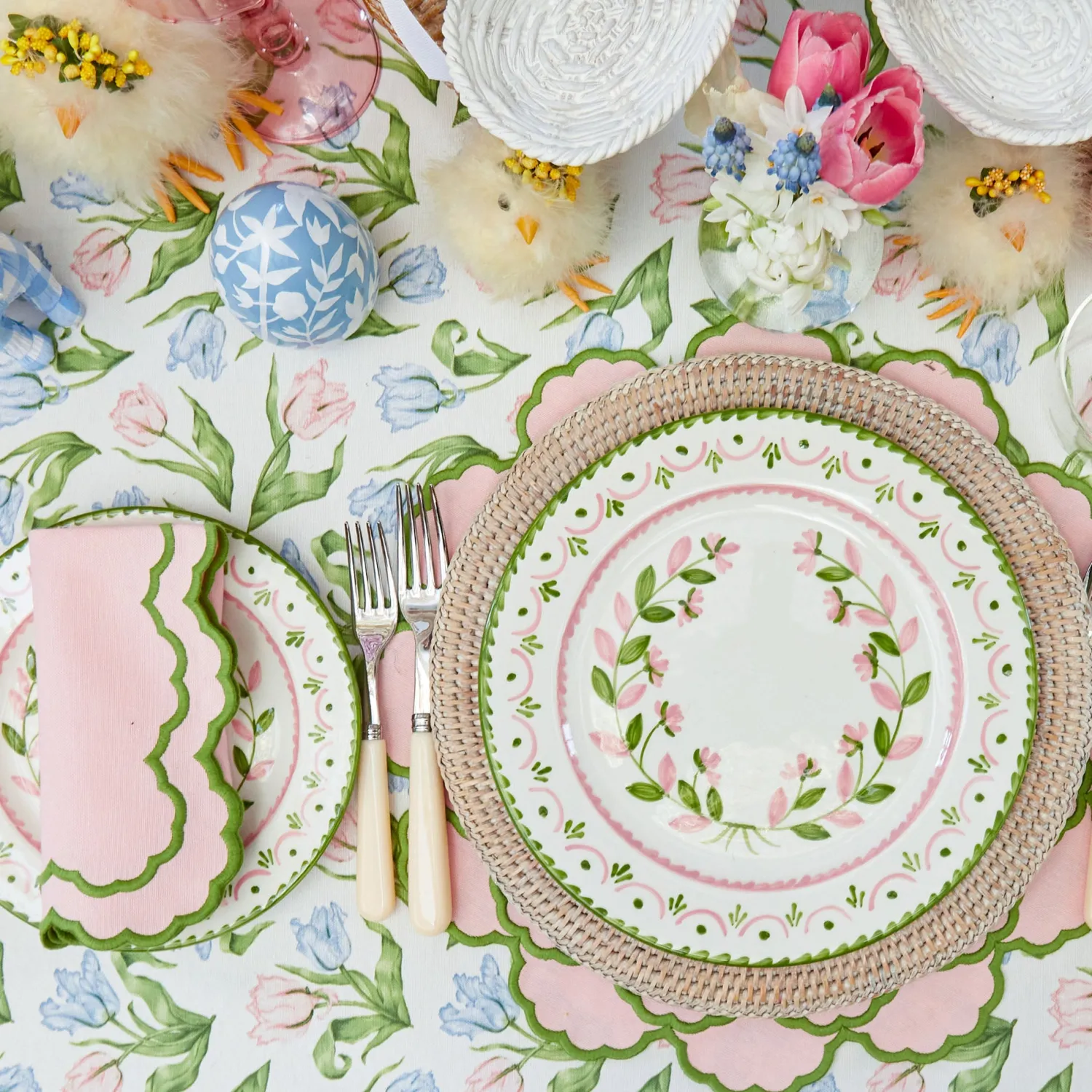 Mrs. Alice Pastel Tulip Tablecloth< Tablecloths