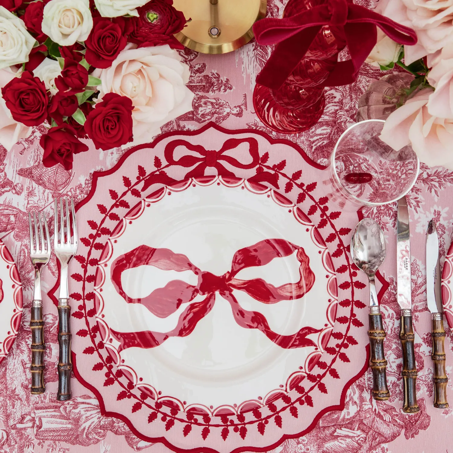 Mrs. Alice Pink & Red Bow Laurel Placemats (Set of 4)< Placemats