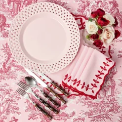 Mrs. Alice Pink & Red Laurel Napkins (Set of 4)< Napkins