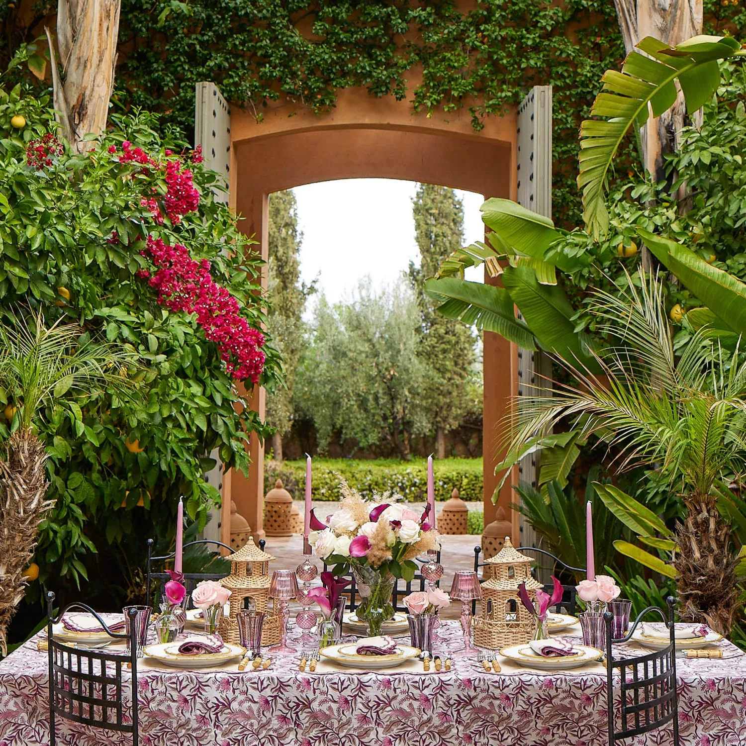 Mrs. Alice Pink Glass Lantern Tea Light Holder (Pair) - 24cm< Summer Candleware | Candle Holders