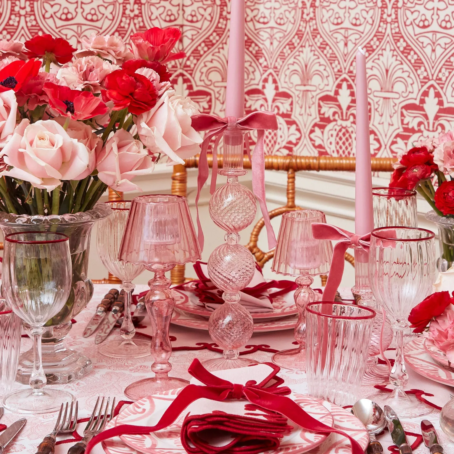 Mrs. Alice Pink Glass Lantern Tea Light Holder (Pair) - 24cm< Summer Candleware | Candle Holders