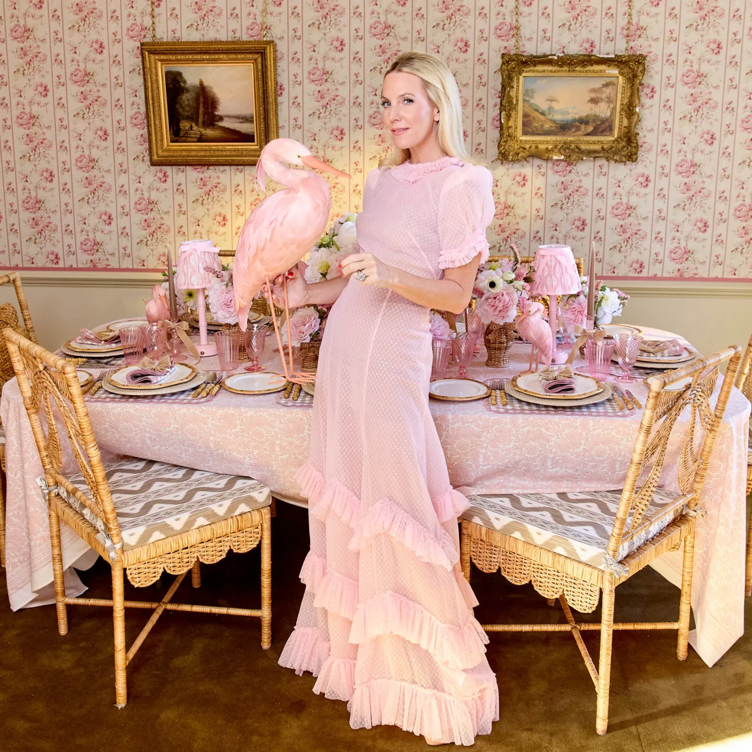 Mrs. Alice Pink Saskia Stork (Pair) - 60cm< Spring Decorations