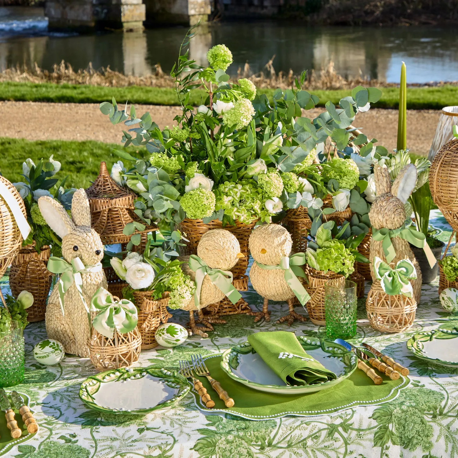 Mrs. Alice Rattan Meadow Decoration Set< Spring Decorations