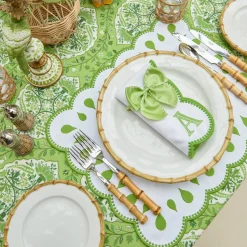 Mrs. Alice Rectangular Bettina White Placemats (Set of 4)< Placemats