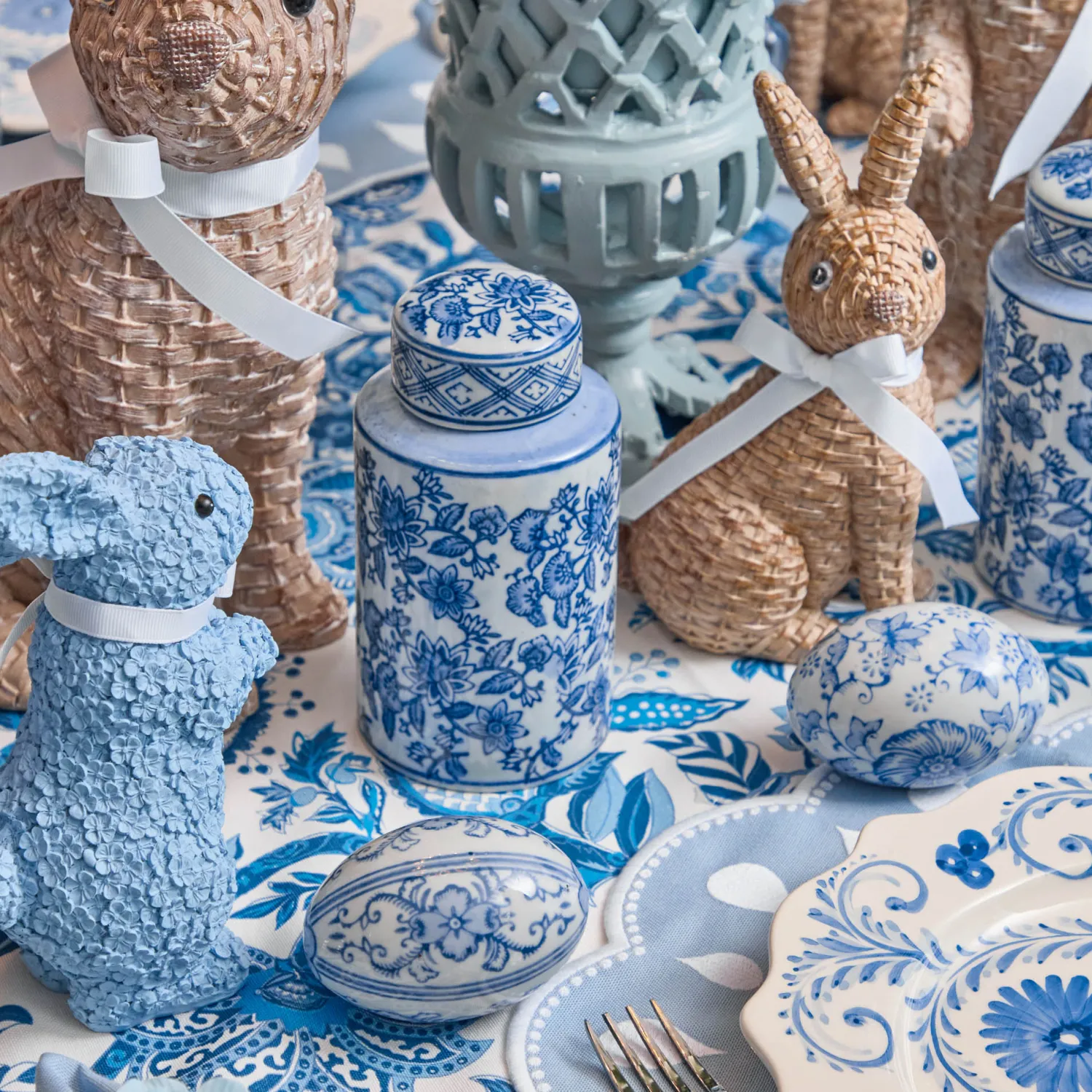 Mrs. Alice Round Chinoiserie Ginger Jars (Pair)< Spring Decorations | For The Homemaker