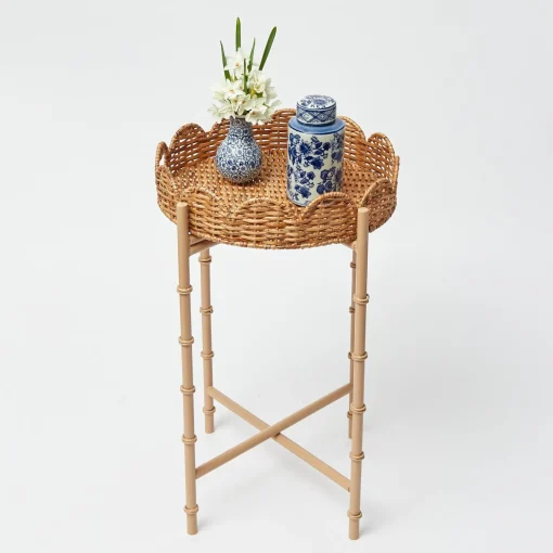 Mrs. Alice Round Scalloped Rattan Tray With Stand< Trays | Trays