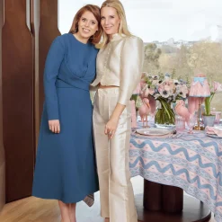 Mrs. Alice Sarah Pink & Blue Hot Air Balloon Embroidered Napkins (Set of 4)< Napkins