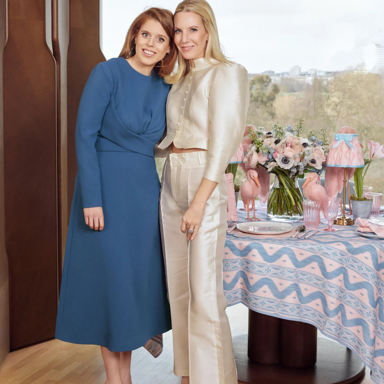 Mrs. Alice Sarah Pink & Blue Hot Air Balloon Embroidered Napkins (Set of 4)< Napkins