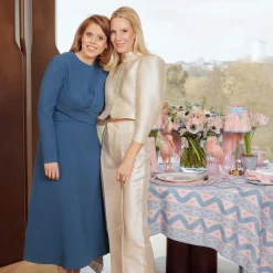 Mrs. Alice Saskia Stork (Pair) - 44cm< Year-round Decorations | Spring Decorations