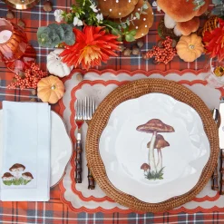 Mrs. Alice Scalloped Mushroom Dinner Plates (Set of 4)< Dinner Plates | Crockery Sets