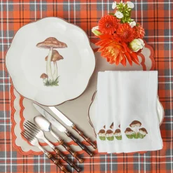 Mrs. Alice Scalloped Mushroom Dinner Plates (Set of 4)< Dinner Plates | Crockery Sets