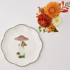 Mrs. Alice Scalloped Mushroom Dinner Plate< Dinner Plates