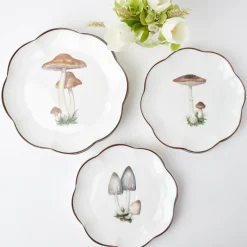 Mrs. Alice Scalloped Mushroom Dinner Plates (Set of 4)< Dinner Plates | Crockery Sets