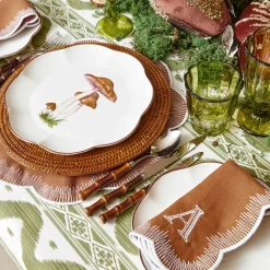 Mrs. Alice Scalloped Mushroom Dinner Plates (Set of 4)< Dinner Plates | Crockery Sets