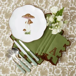 Mrs. Alice Scalloped Mushroom Dinner Plate< Dinner Plates