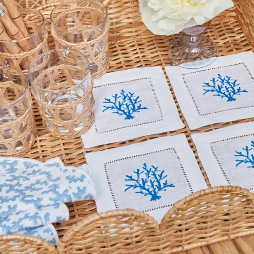Mrs. Alice Scalloped Rattan Tray< Trays | Trays