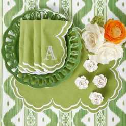 Mrs. Alice Serena Apple Green Scalloped Placemats & Napkins (Set of 4)< Summer Table Linen | Table Linen Sets