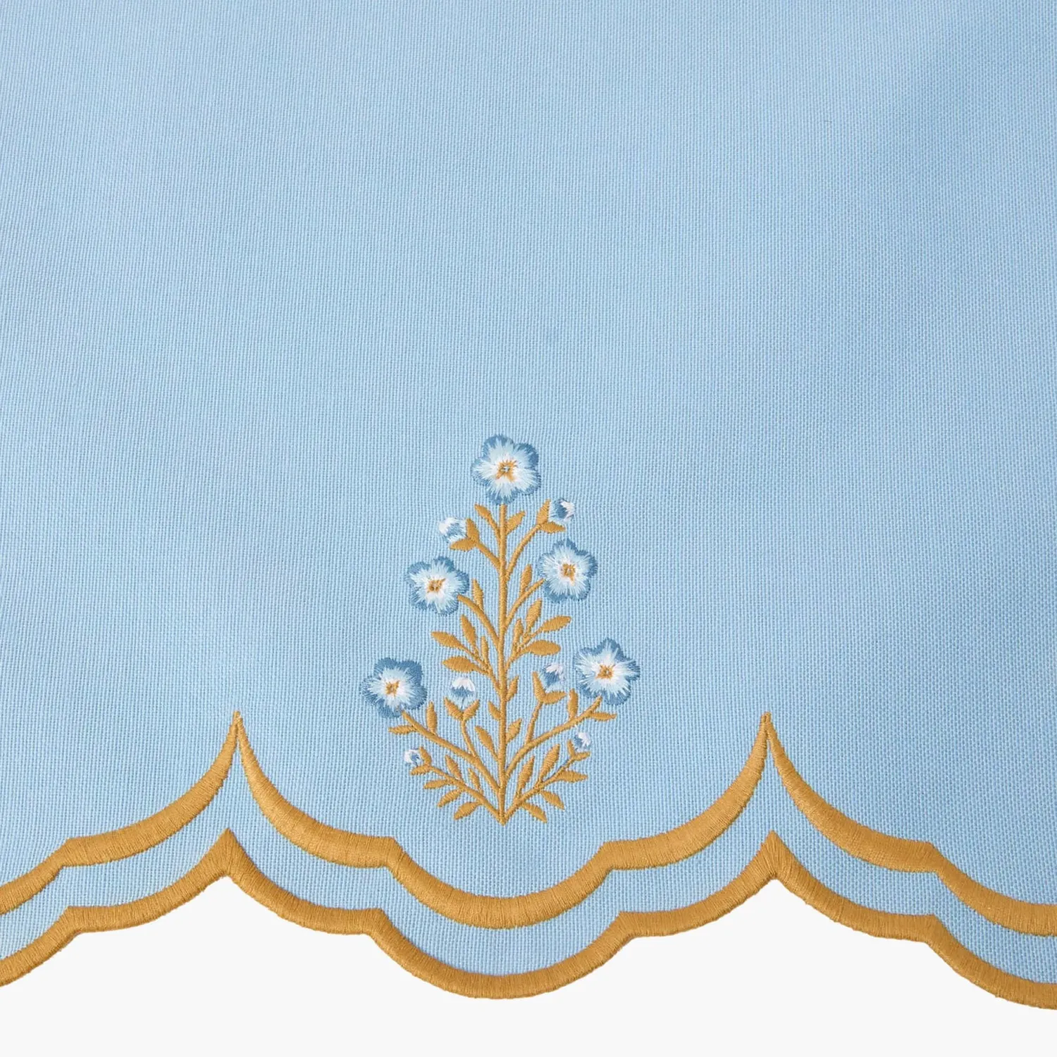 Mrs. Alice Serena Blue & Caramel Placemats & Carnation Napkins (Set of 4)< Summer Table Linen | Beautiful Blue