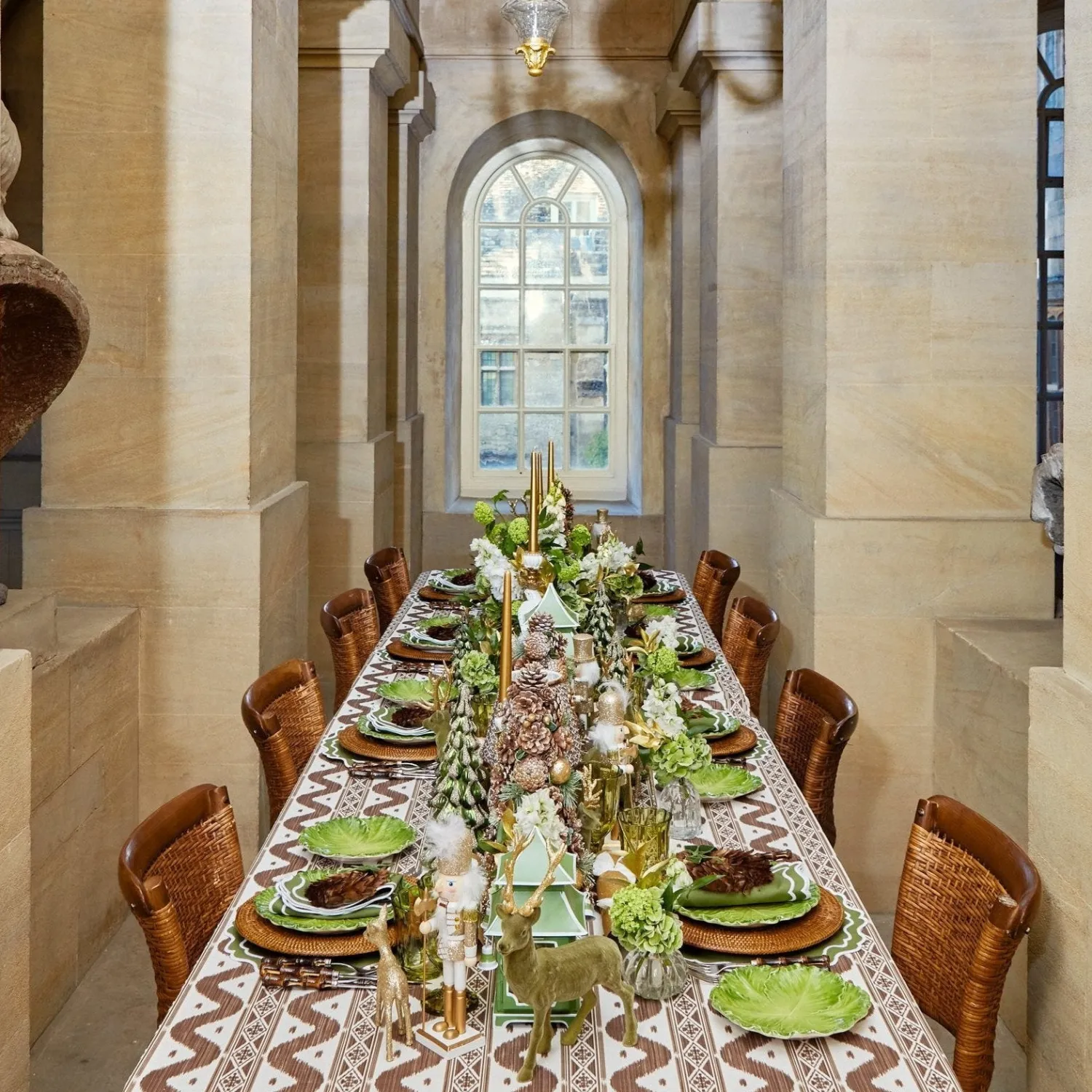 Mrs. Alice Serena Green Cabbage Dinner & Starter Plates (Set of 8)< Crockery Sets