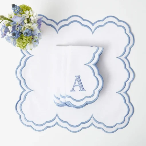 Mrs. Alice Serena White Napkins (Set of 4)< Napkins | Mrs. Alice Monogram