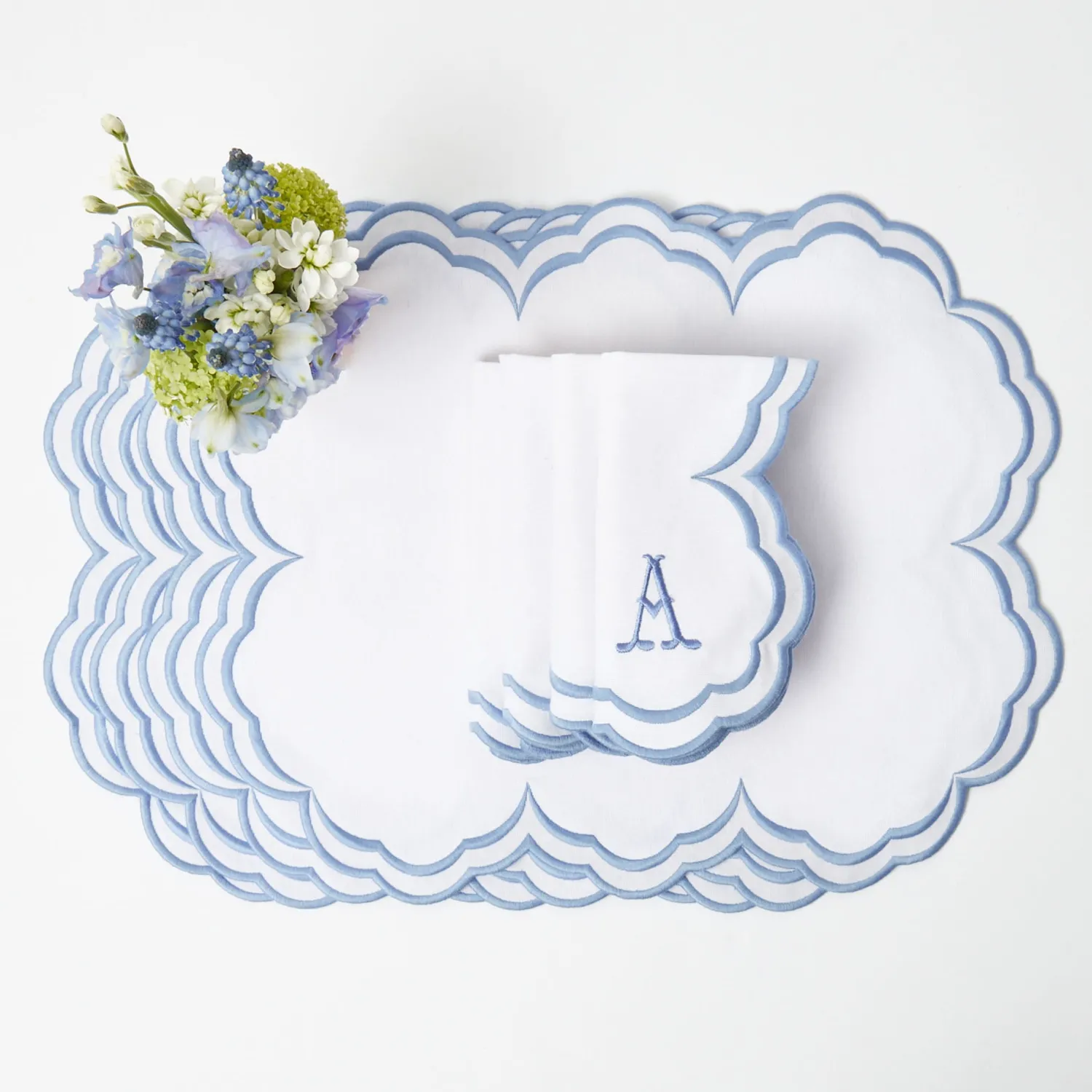 Mrs. Alice Serena White Placemats & Napkins (Set of 4)< Table Linen Sets | Mrs. Alice Monogram