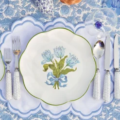 Mrs. Alice Serena White Placemats & Napkins (Set of 4)< Table Linen Sets | Mrs. Alice Monogram