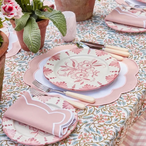 Mrs. Alice Seville Pink Gardênia Starter Plate (set of 4)< Starter Plates | Crockery Sets