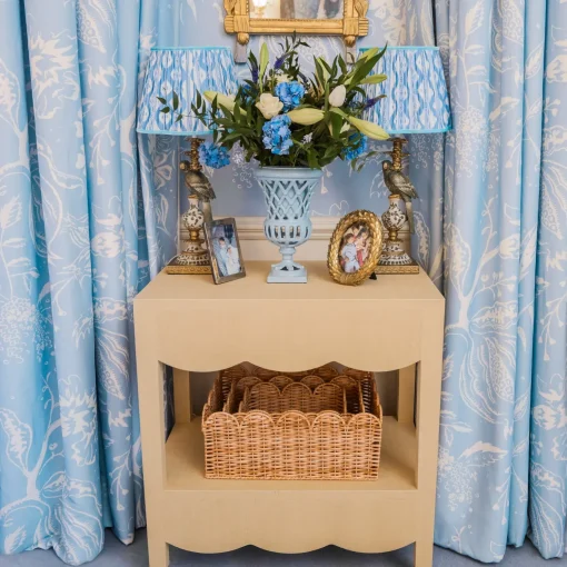 Mrs. Alice Small Adelaide Soft Blue Lattice Urn Vase< Vases | Vases & Planters