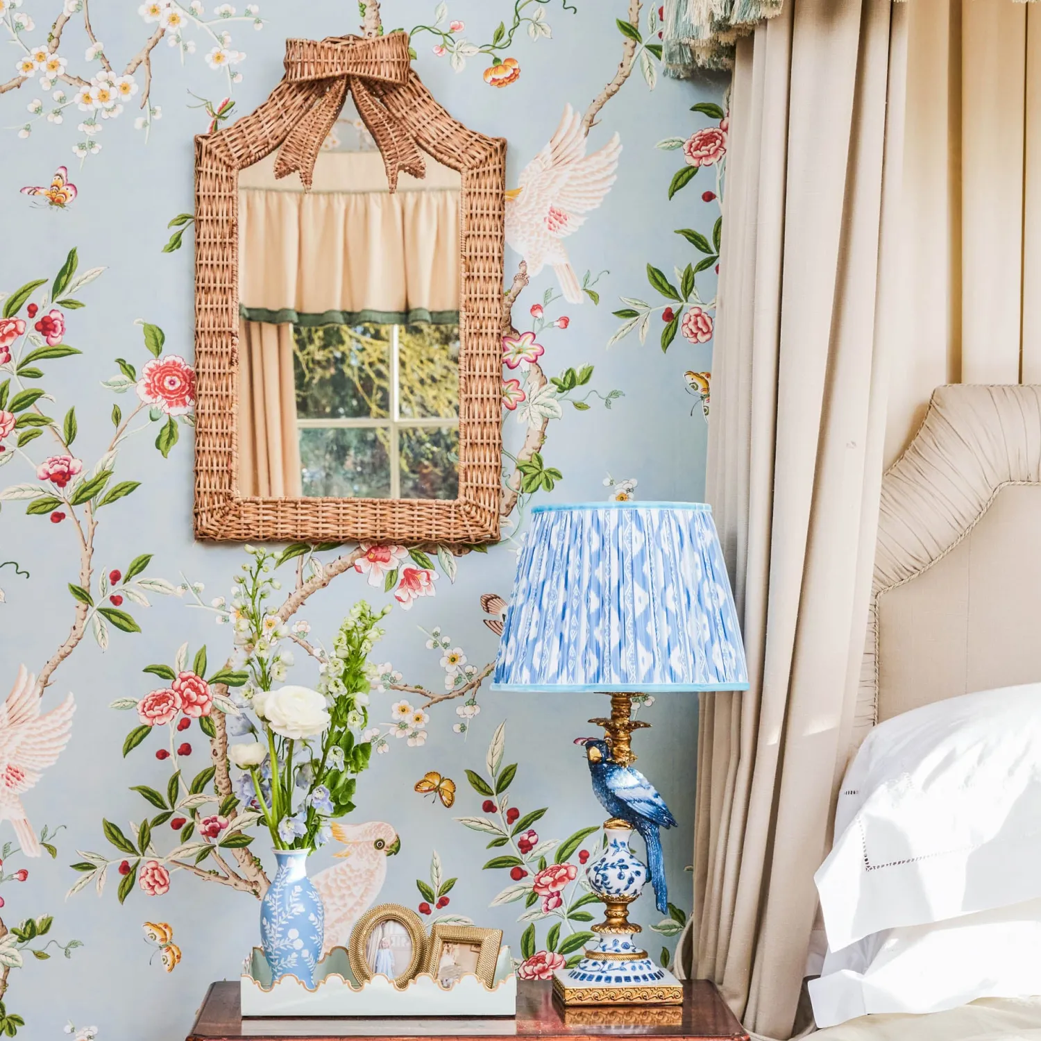 Mrs. Alice Small Celine Bow Rattan Mirror< Mirrors