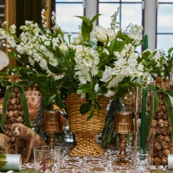 Mrs. Alice Small Rattan Urn Vase< Vases | Vases & Planters