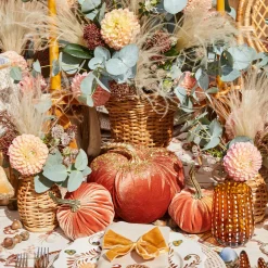 Mrs. Alice Small Rattan Urn Vase< Vases | Vases & Planters