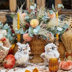 Mrs. Alice Small Rattan Urn Vase< Vases | Vases & Planters