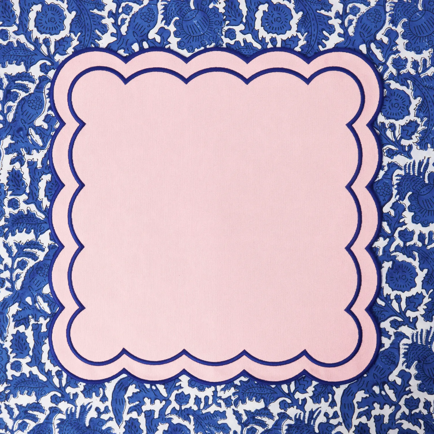 Mrs. Alice Sofia Pink Appliqué Napkins (Set of 4)< Napkins | Mrs. Alice Monogram