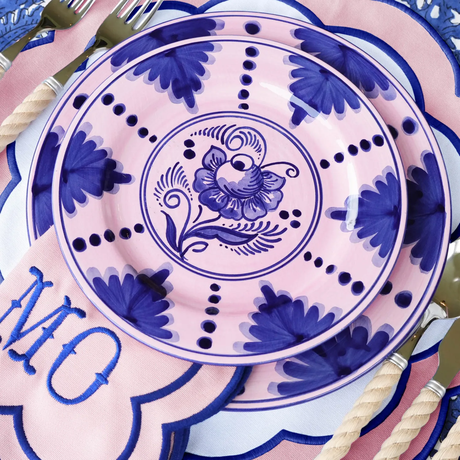 Mrs. Alice Sofia Pink Appliqué Placemats & Napkins (Set of 4)< Table Linen Sets | Mrs. Alice Monogram