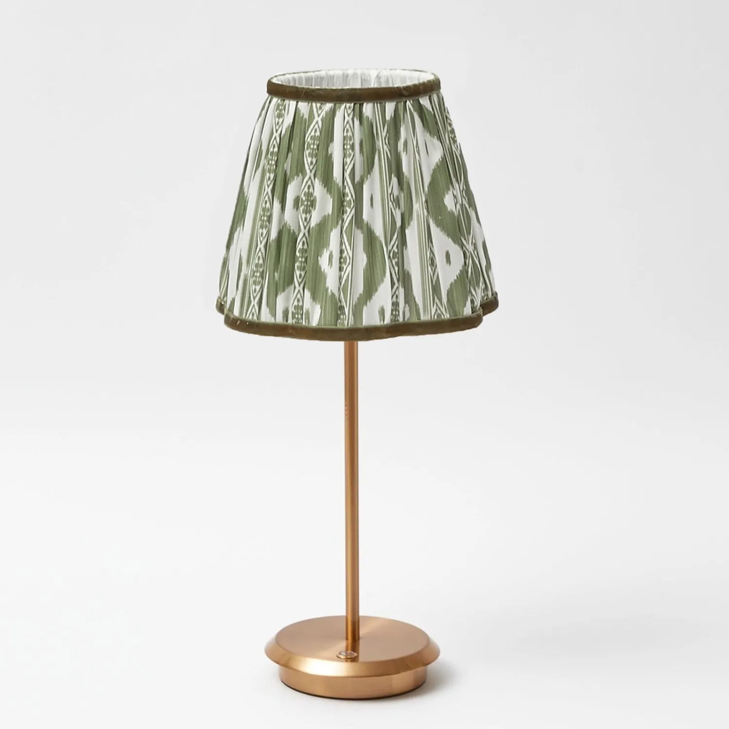 Mrs. Alice Tall Rechargeable Lamp with Olive Ikat Shade (18cm)< Rechargeable Table Lamps