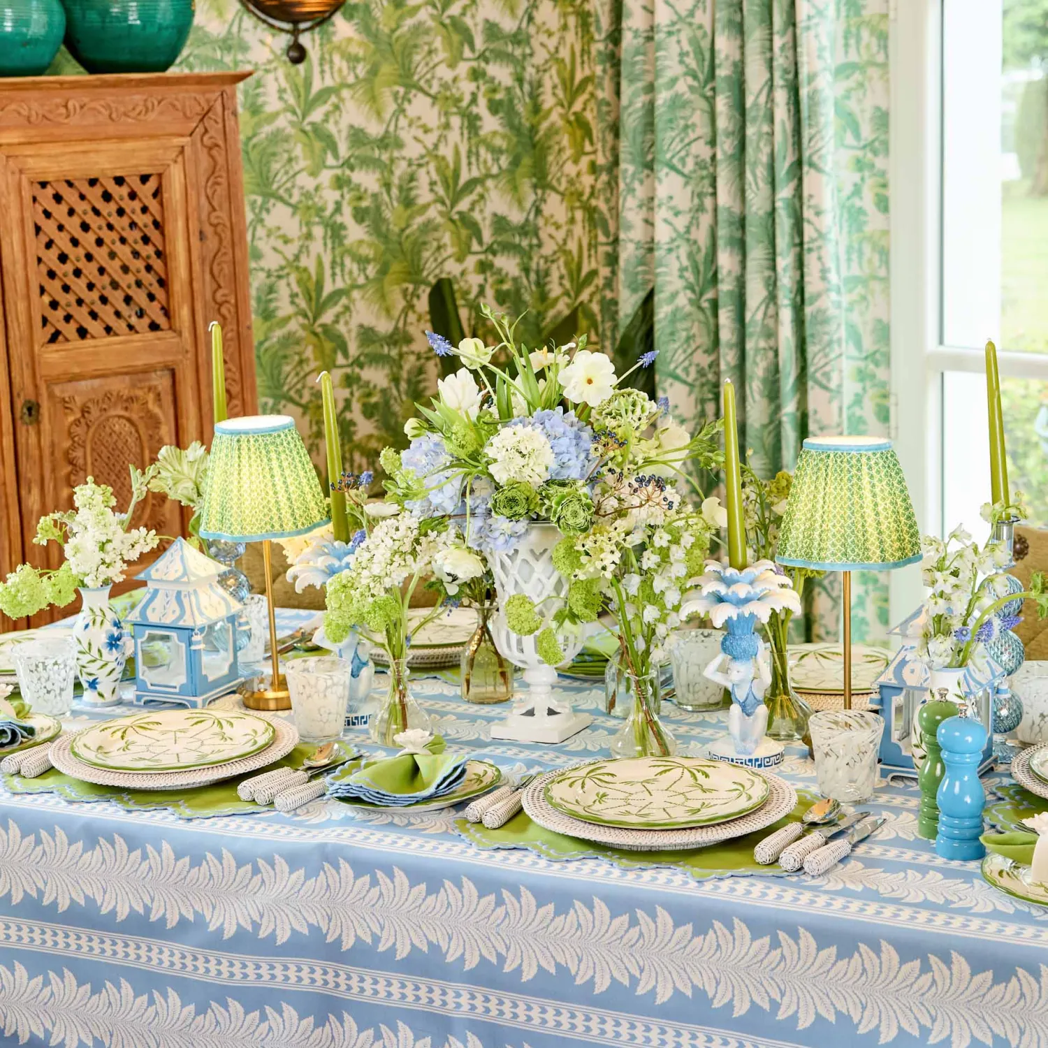 Mrs. Alice Tall Rechargeable Lamp with Green & Blue Lotus Shade (18cm)< Rechargeable Table Lamps | Summer Lighting