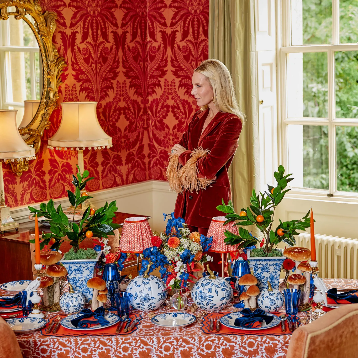 Mrs. Alice Tall Rechargeable Lamp with Orange Lotus Shade (18cm)< Rechargeable Table Lamps