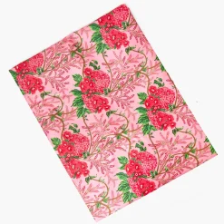 Mrs. Alice The Carolina Tablecloth< Tablecloths | For Her