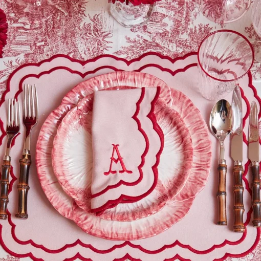 Mrs. Alice Valérie Pink Napkins (Set of 4)< Napkins | Mrs. Alice Monogram