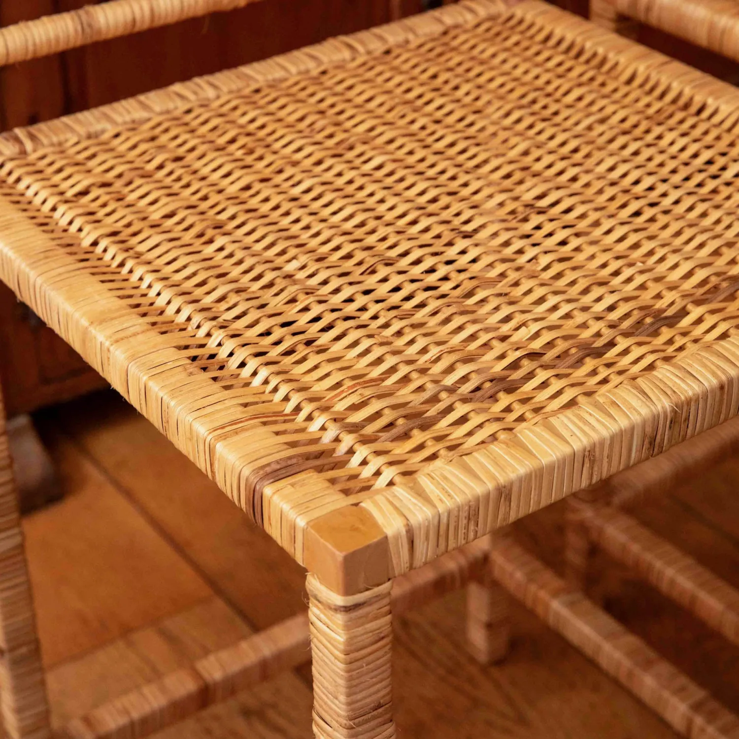 Mrs. Alice Vivienne Rattan Bar Stool< Furniture | Furniture